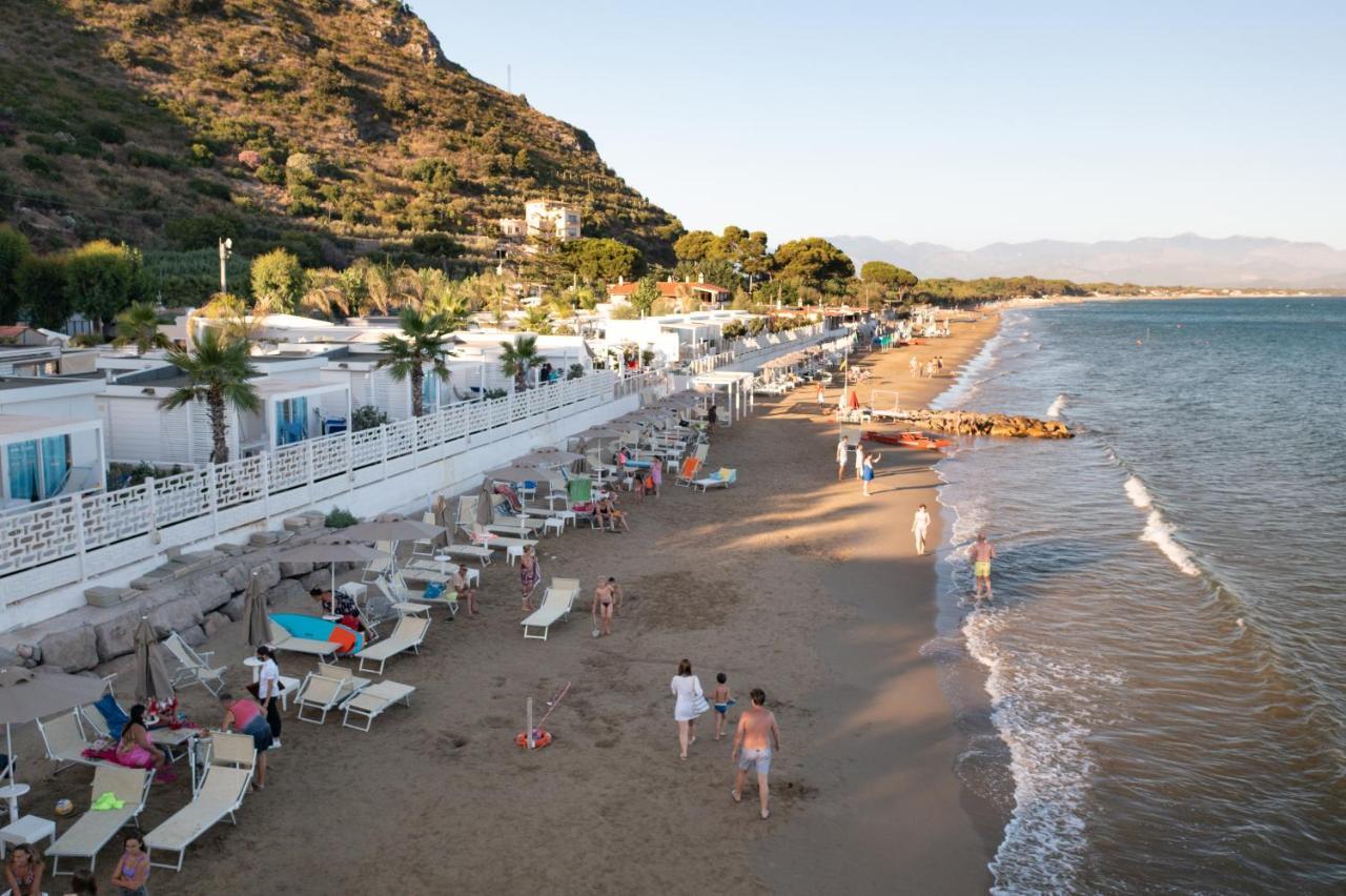 Le Palme Village Terracina Kültér fotó