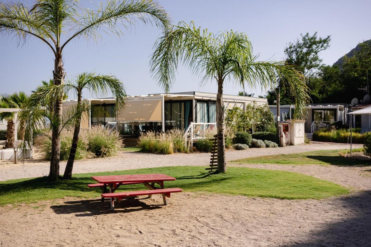 Le Palme Village Terracina Kültér fotó